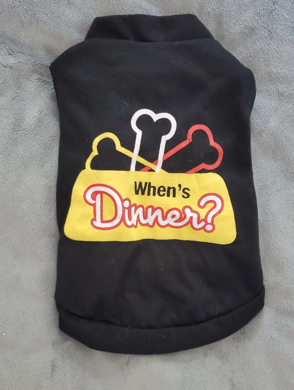 "Wheres Dinner" Black Dog Sweater Size Small